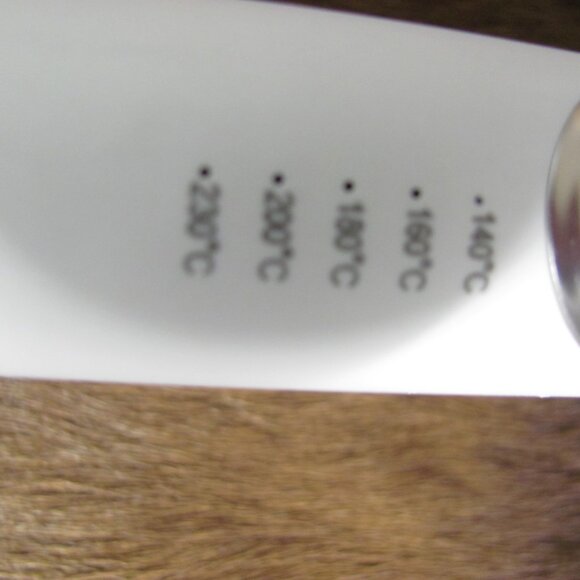 Miel Beauty Professional NEGATIVE ION HAIR IRON NEW IN BOX - Picture 4 of 6